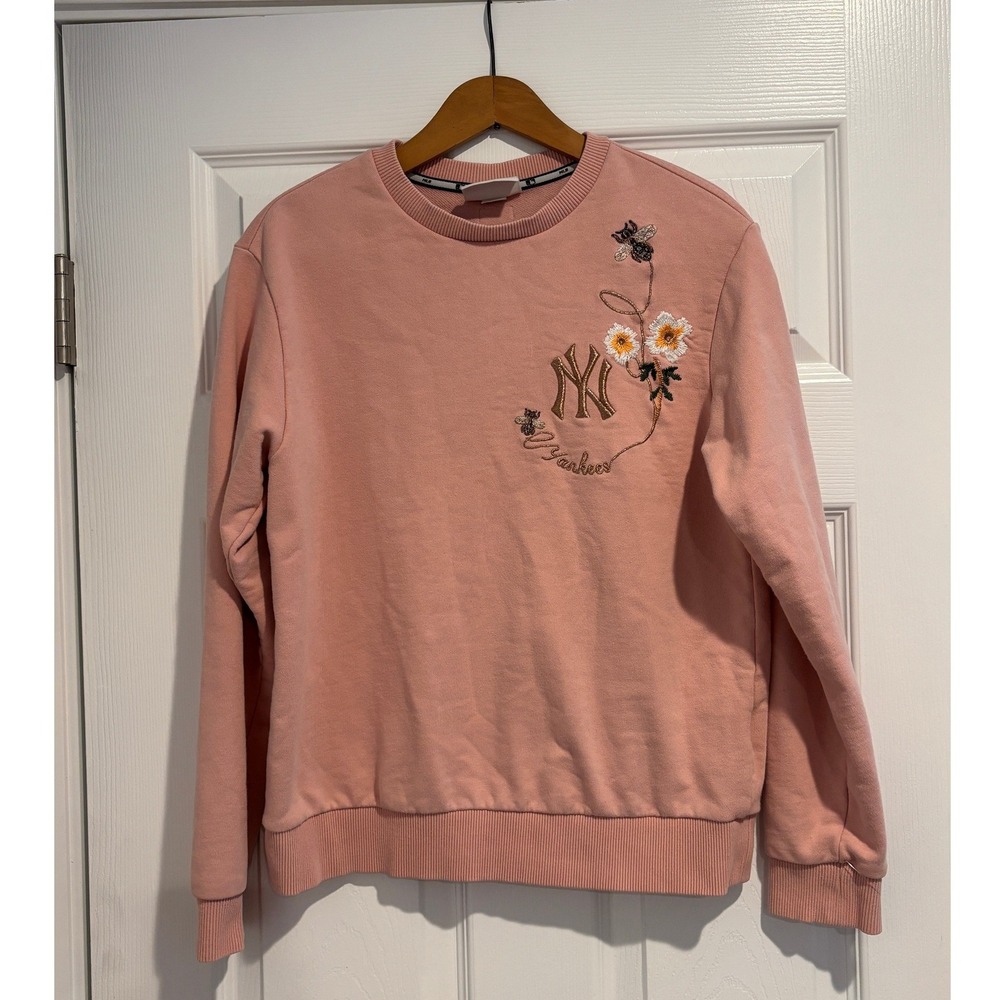 MLB Korea NY Yankees Bee & Floral Embroidered Sweatshirt Pink Womens XS
